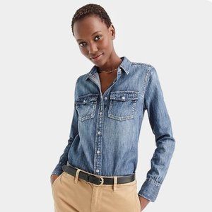 Western chambray shirt in vintage indigo